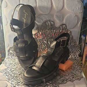 Free People Brooks Fisherman Sandals